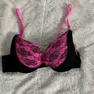 Black and pink bra 36c